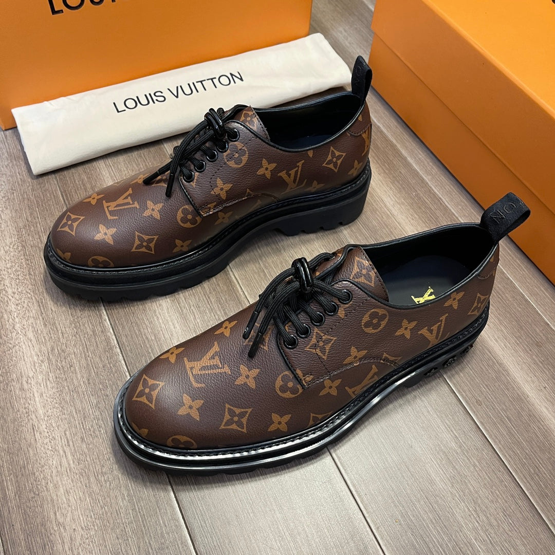 LU  Shoes Man Monogram