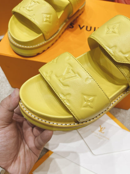 LU Slippers  Flat 2 Color 's