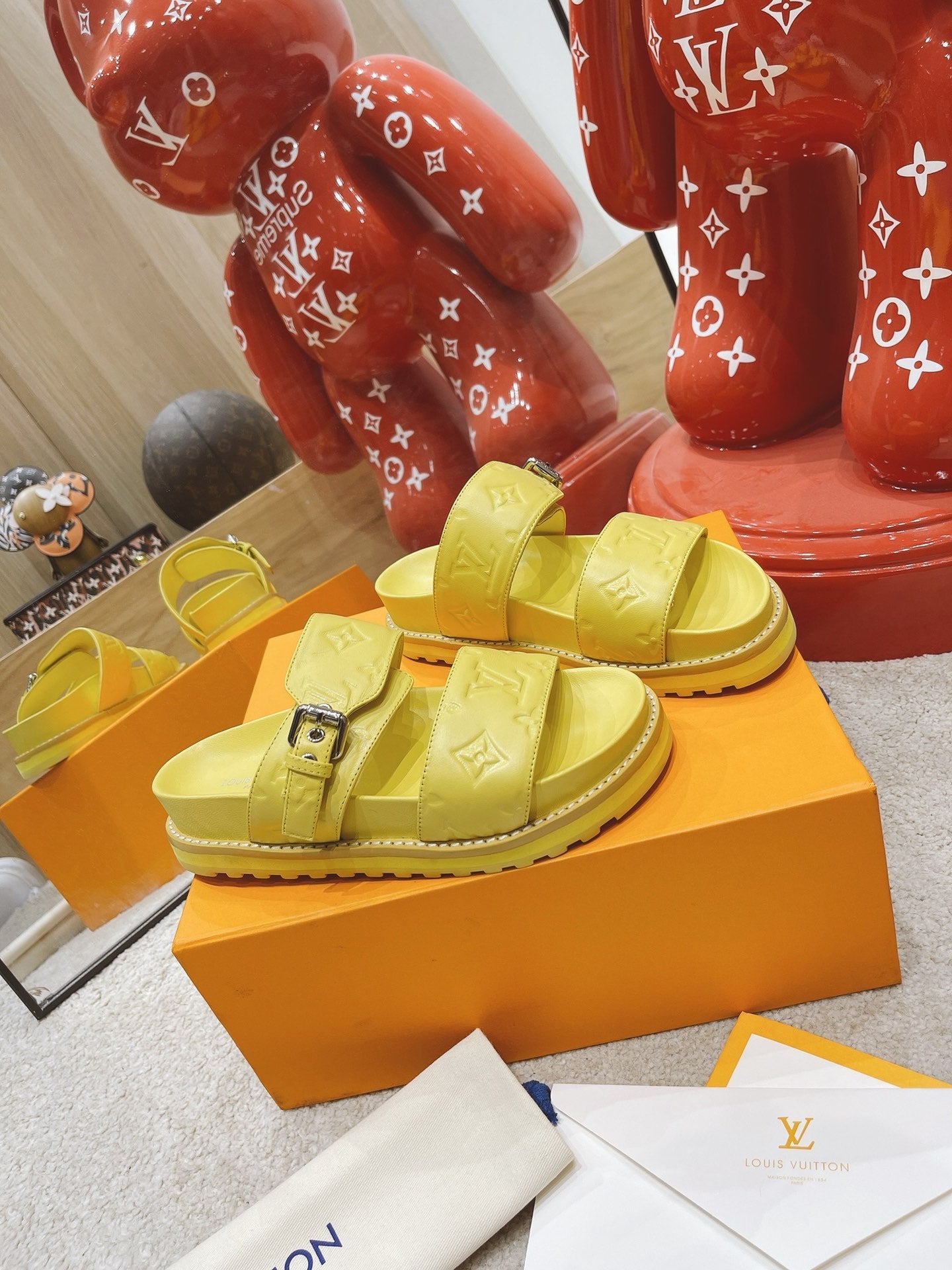 LU Slippers  Flat 2 Color 's