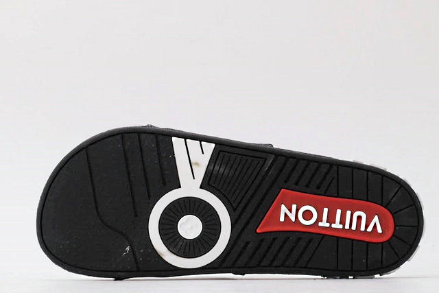 LU  Slippers Slider