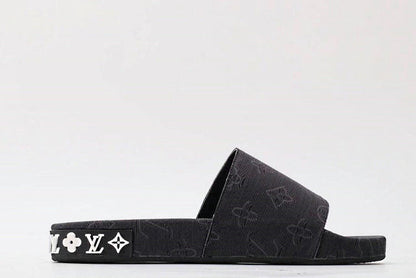 LU  Slippers Slider