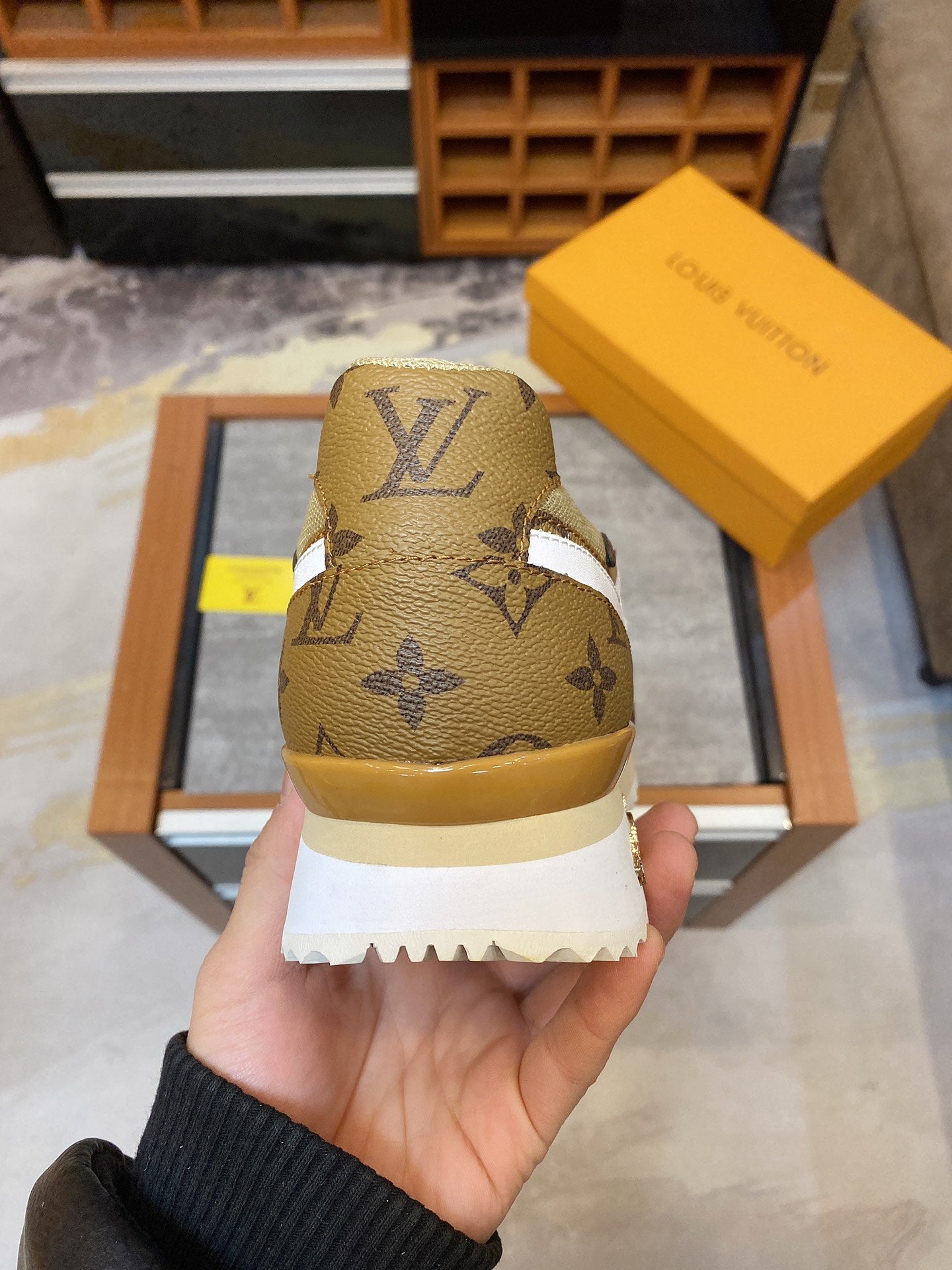 LU Sneakers Run Away