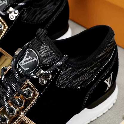 LU Sneakers Gold