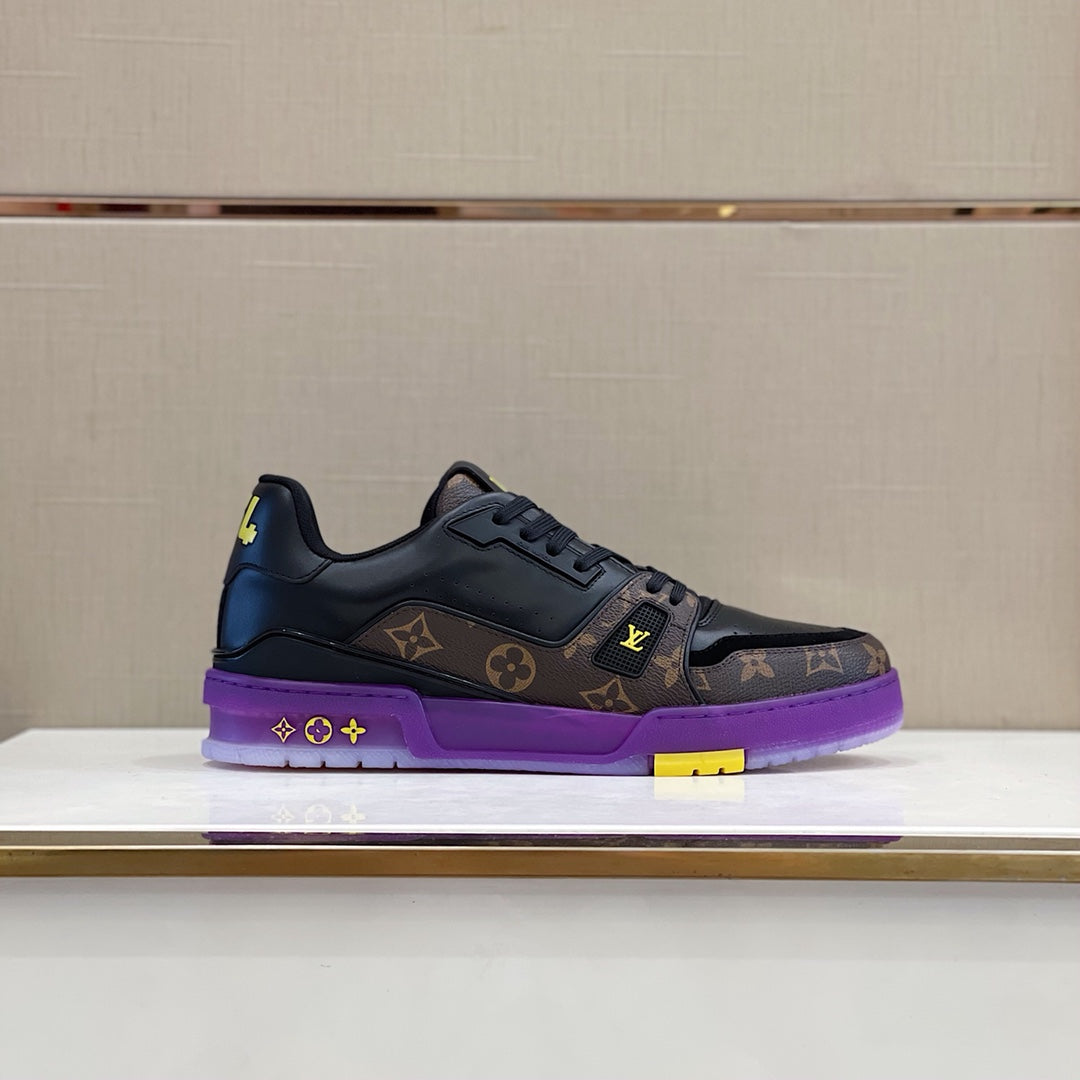 LU Sneakers Run Away