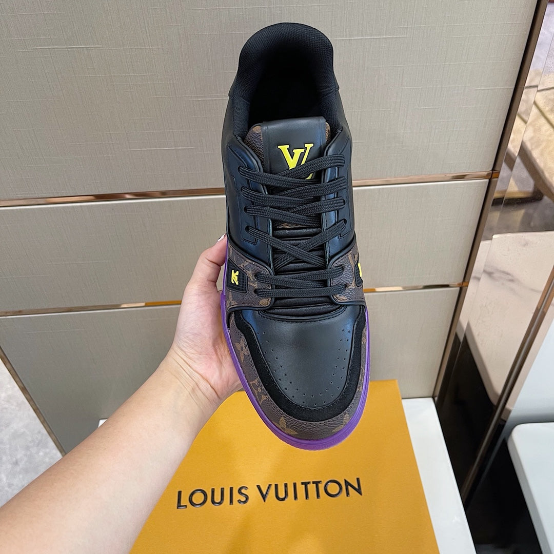 LU Sneakers Run Away