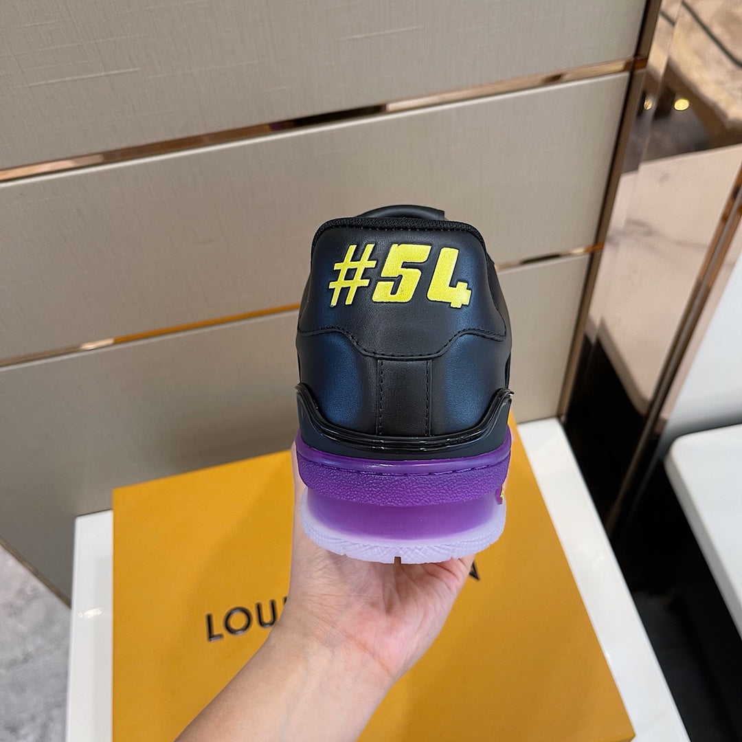 LU Sneakers Run Away