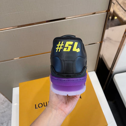 LU Sneakers Run Away