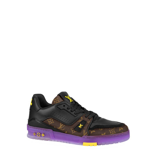 LU Sneakers Run Away