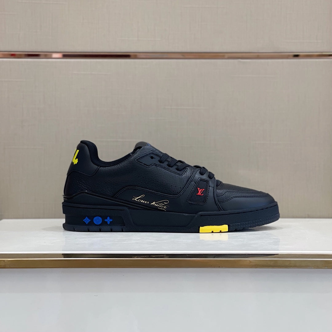 LU Sneakers Run Away