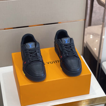 LU Sneakers Run Away