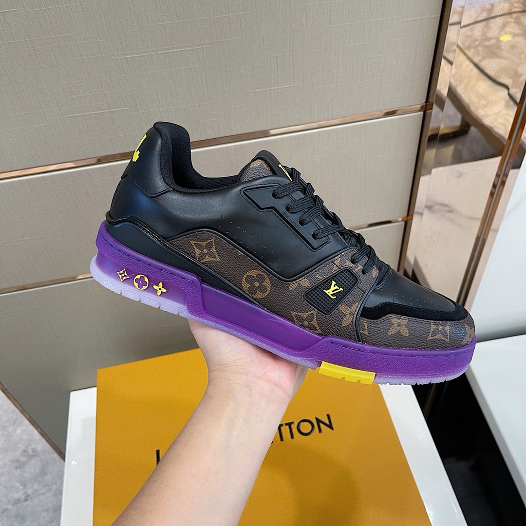 LU Sneakers Run Away