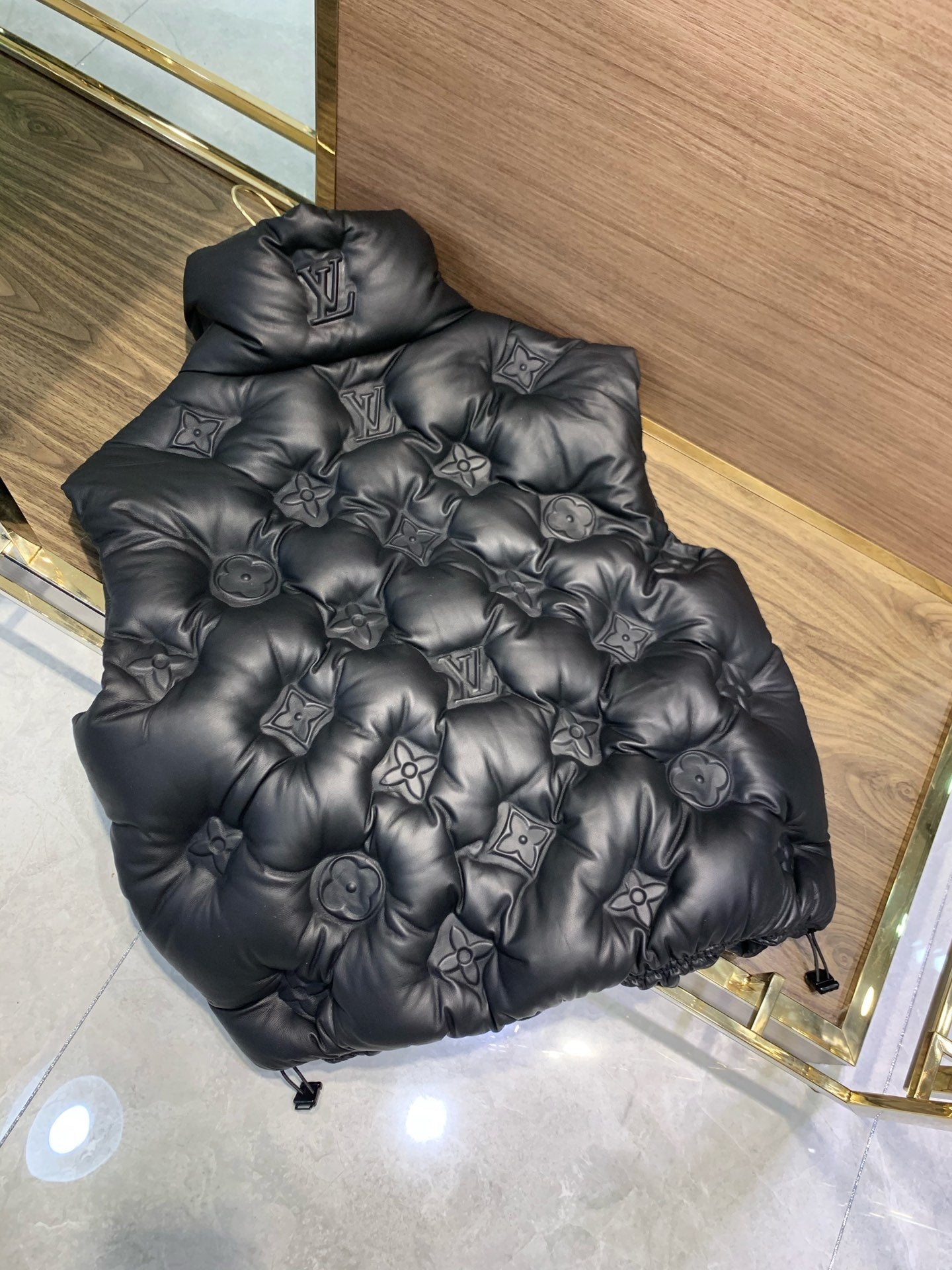 LU  Leather  Vest