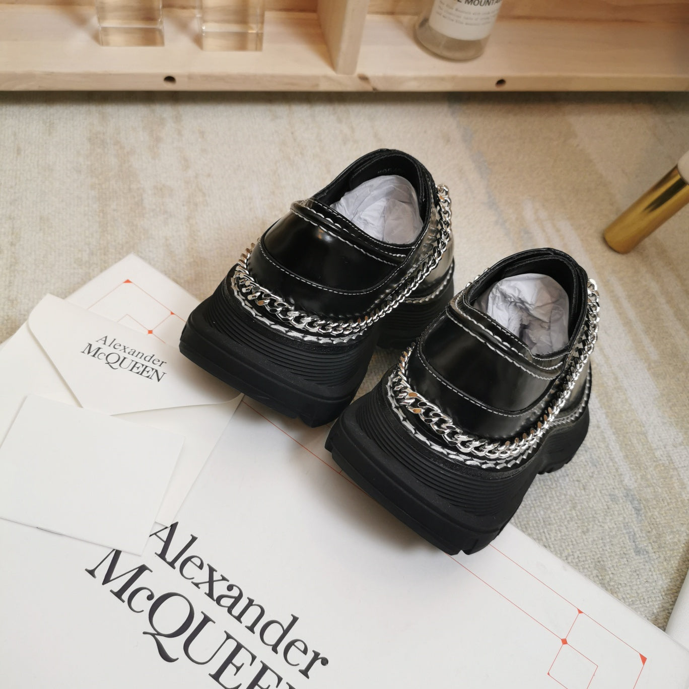M*queen   Shoes Chain Black