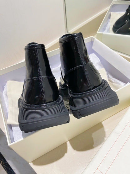 M*queen  Boots Black