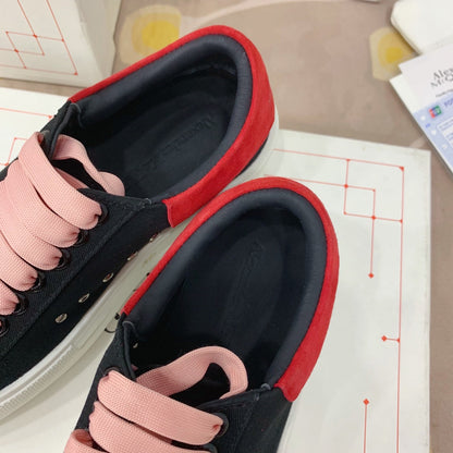 M*QUEEN Sneakers