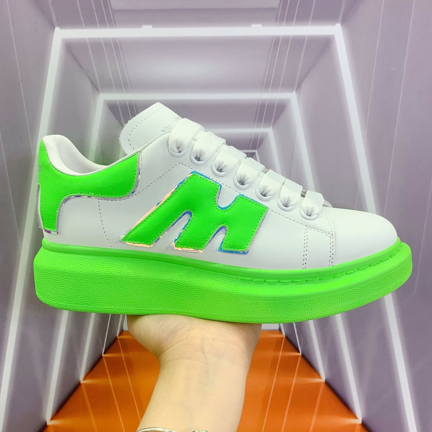 M*QUEEN Sneakers 5 Color 's