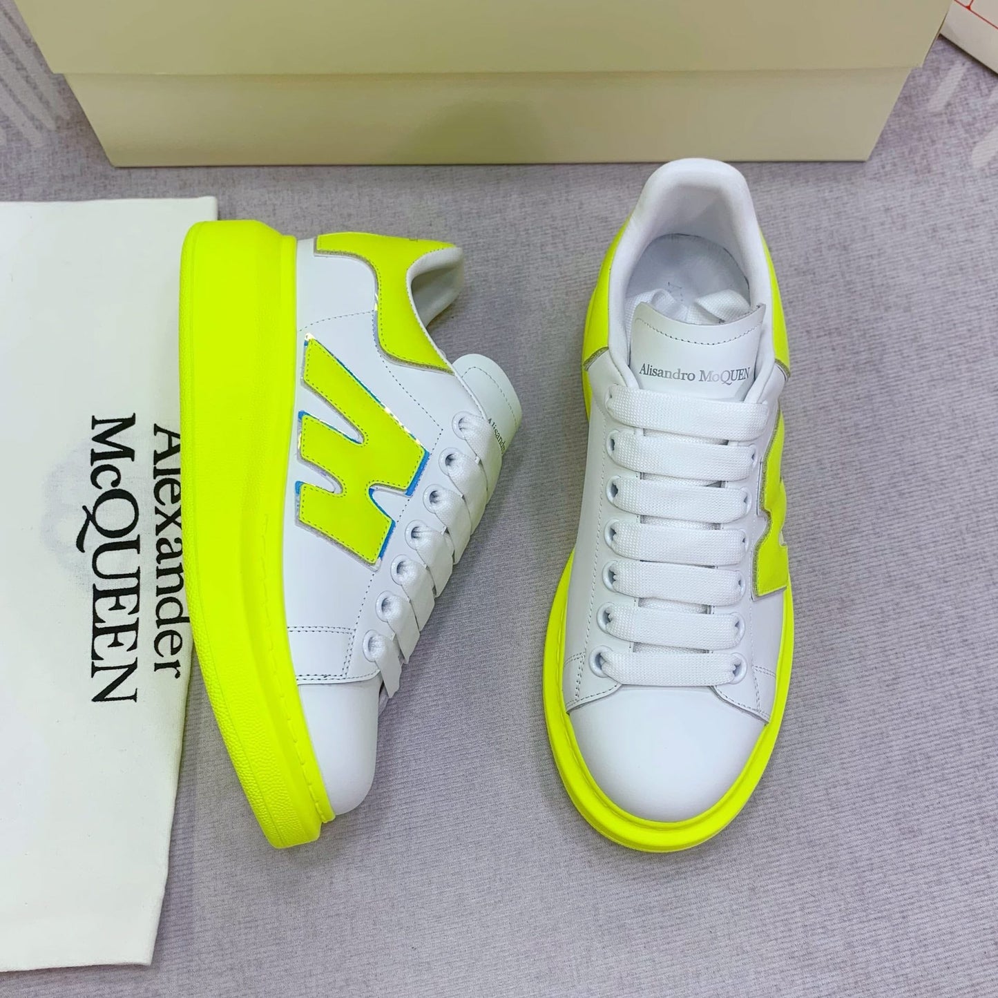 M*QUEEN Sneakers 5 Color 's