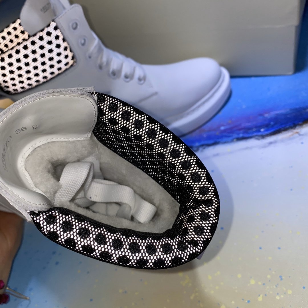 M*queen  Sneakers High Knee