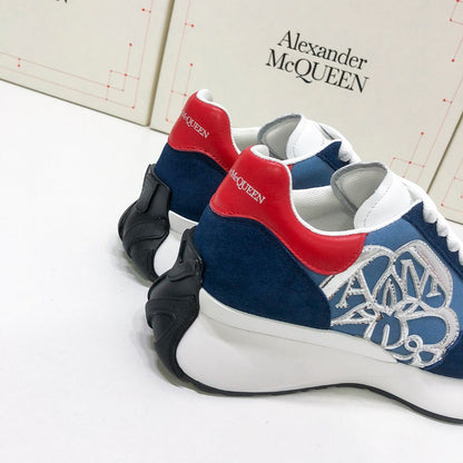 M*QUEEN Sneakers Graffiti