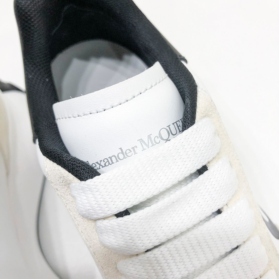 M*QUEEN Sneakers Graffiti