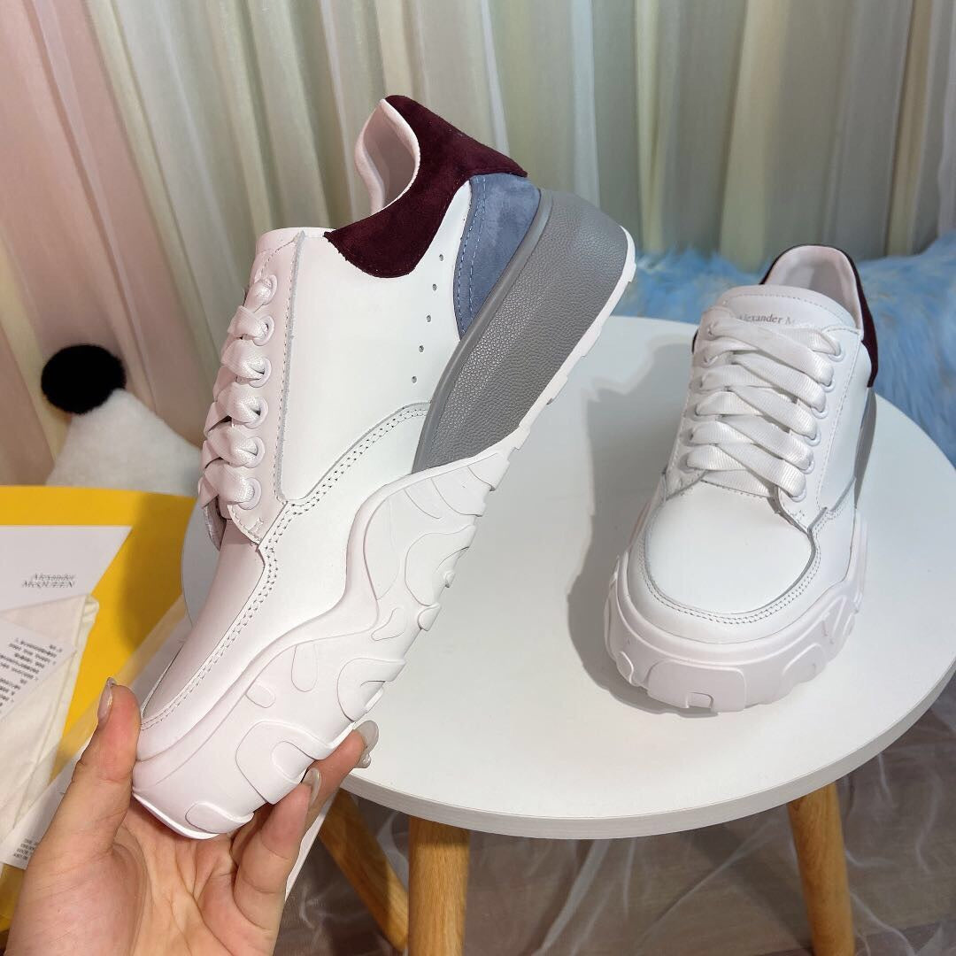 M*QUENN Sneakers