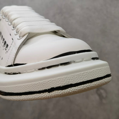 M*QUEEN Sneakers 2 Color 's
