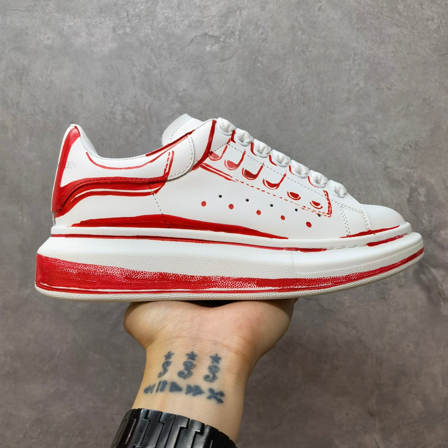M*QUEEN Sneakers 2 Color 's