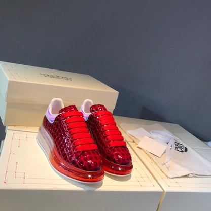 M*queen  Sneakers Red