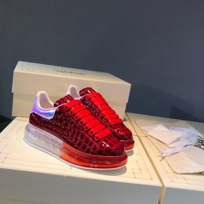 M*queen  Sneakers Red