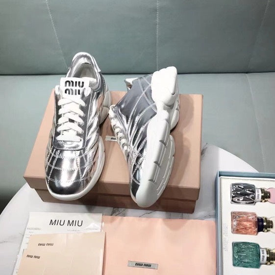 MIU MI  Sneakers Run Away SILVER