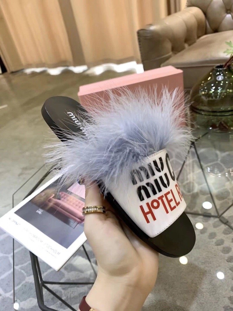 Miu Mi Slippers  4 Colors Fur
