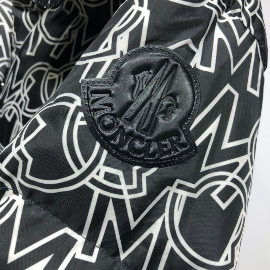 Moncr Down Jacket