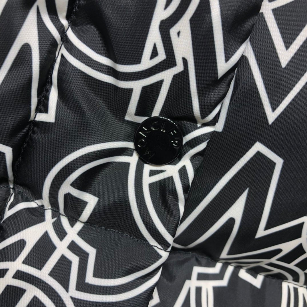 Moncr Down Jacket
