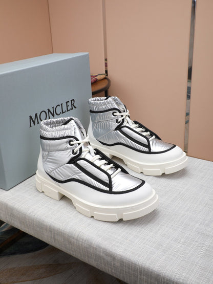 Moncr Sneakers Knee