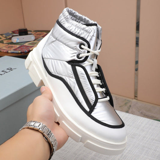Moncr Sneakers Knee