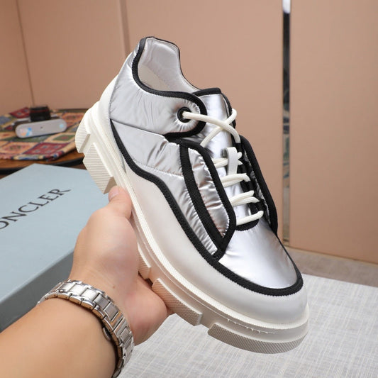 Moncr Sneakers
