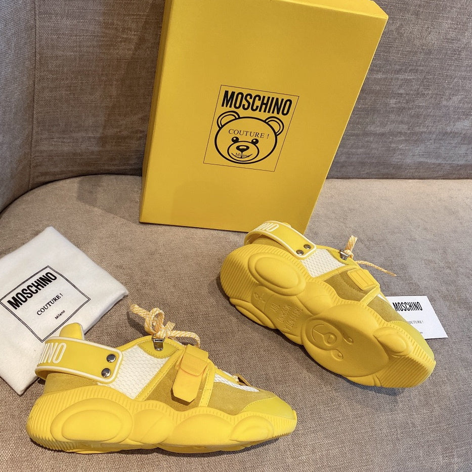 MOSKINO  Sneakers Yellow