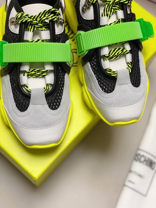 MOSKINO  Sneakers Yellow