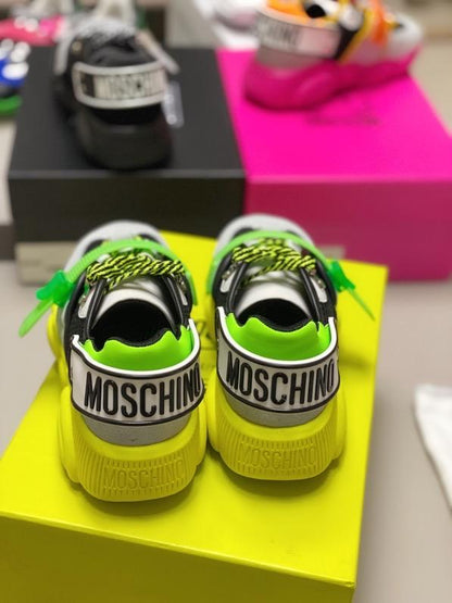 MOSKINO  Sneakers Yellow