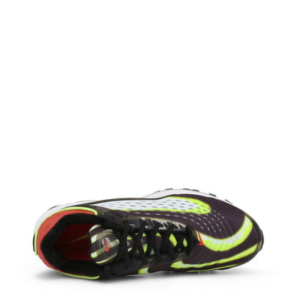 N*ke Sneakers Deluxe