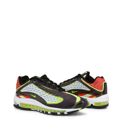 N*ke Sneakers Deluxe