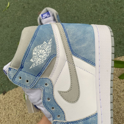 N*ke  Air Jorda 1  Sneakers High