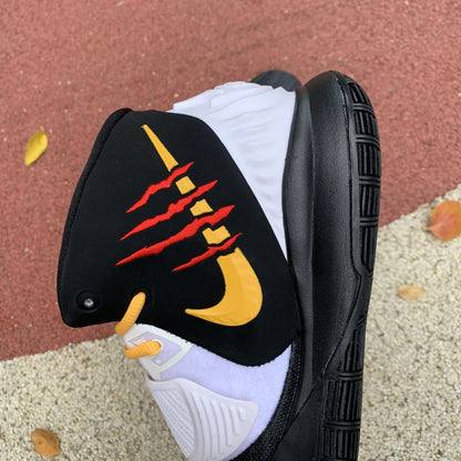 N*ke Kyrie Bruce Lee  Sneakers