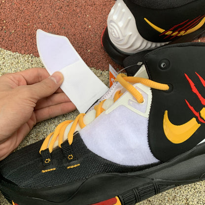 N*ke Kyrie Bruce Lee  Sneakers
