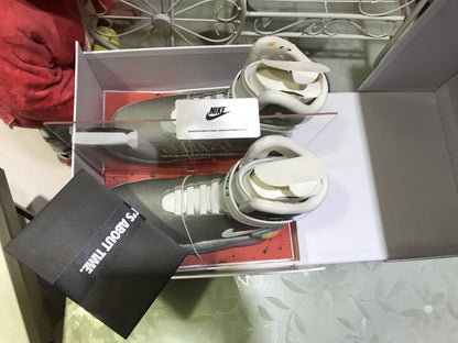 N*ke Max  Sneakers Mag Back in Future