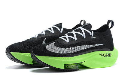 N*ke Sneakers Zoom