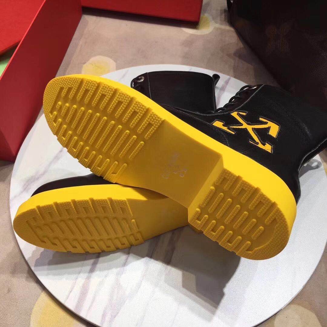 Off Wite Boots Yellow
