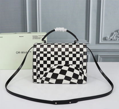 Off Wite Bag  Black