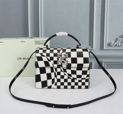 Off Wite Bag  Black