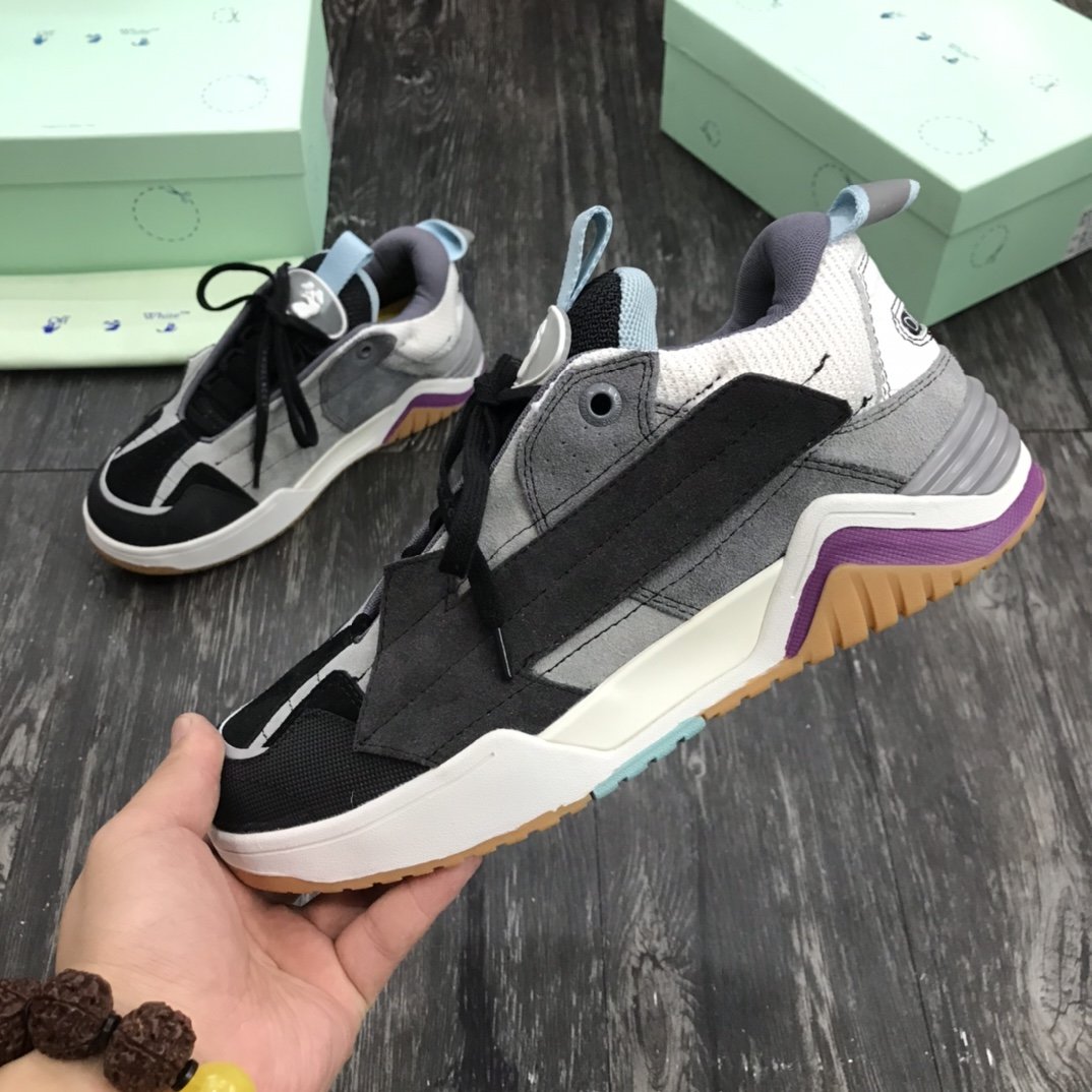 Off Wite Sneakers